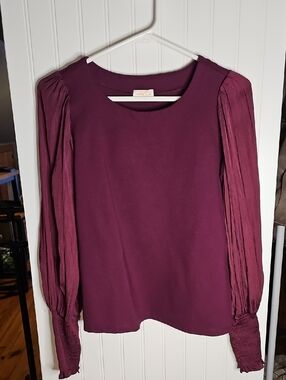 Women’s Deep Plum Pleated-Sleeve Blouse